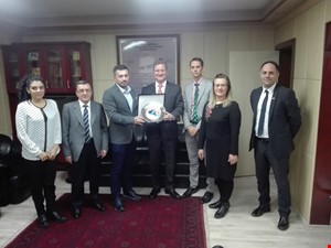 ABD BÜYÜKELÇİLİĞİ YETKİLİLERİ DKİB'i ZİYARET ETTİ